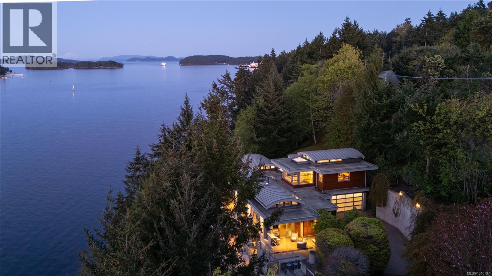 1580 Lands End Rd