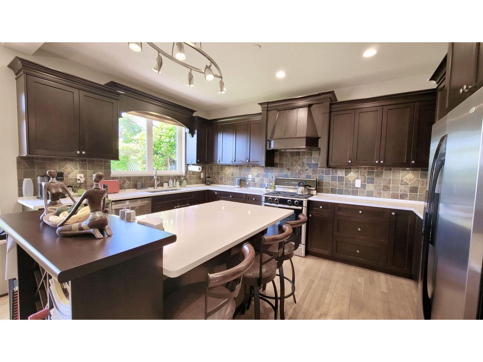 15974 BUENA VISTA AVENUE AVENUE