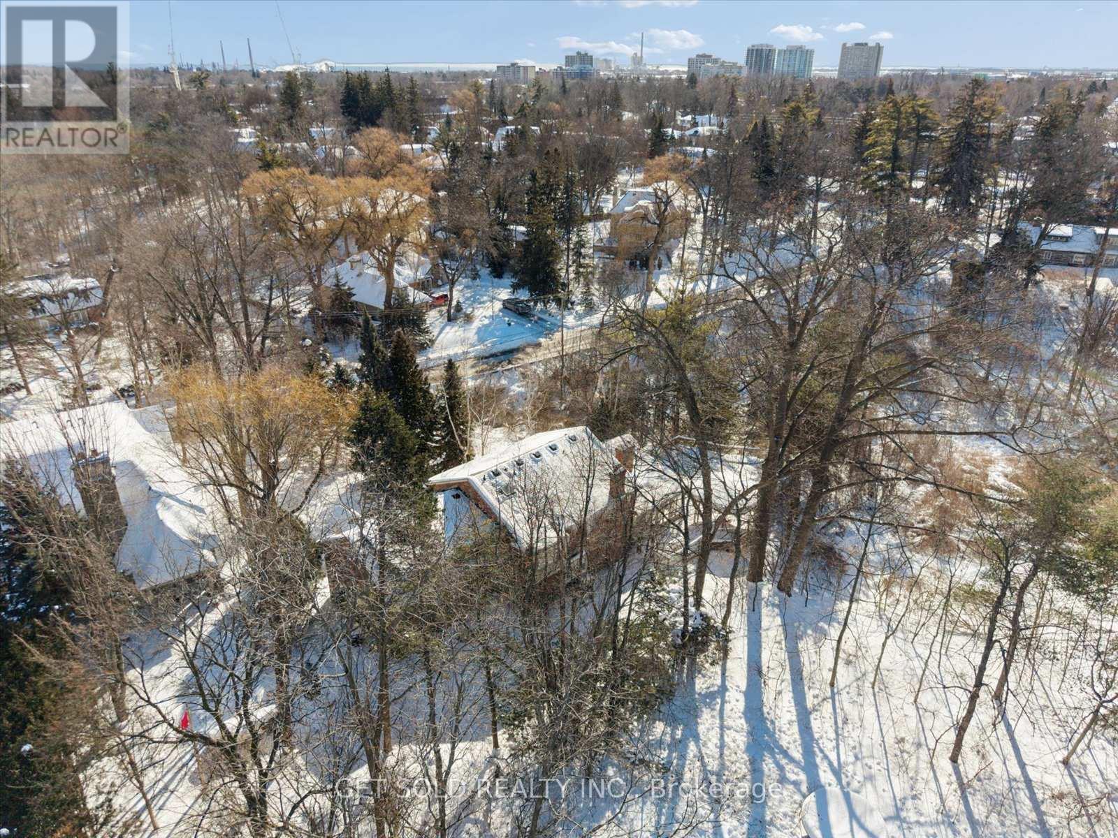 1701 BIRCHWOOD DRIVE