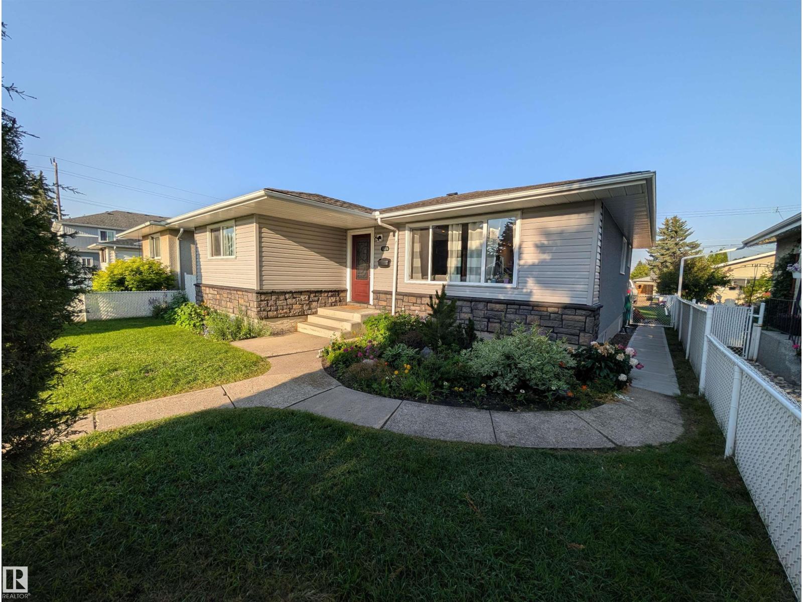 13216 117 ST NW