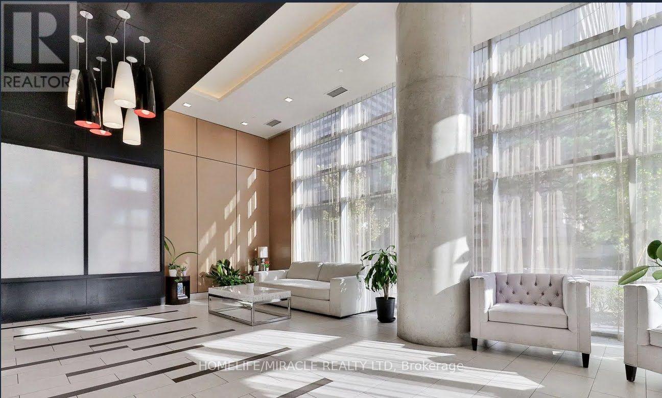 708 - 58 ORCHARD VIEW BOULEVARD