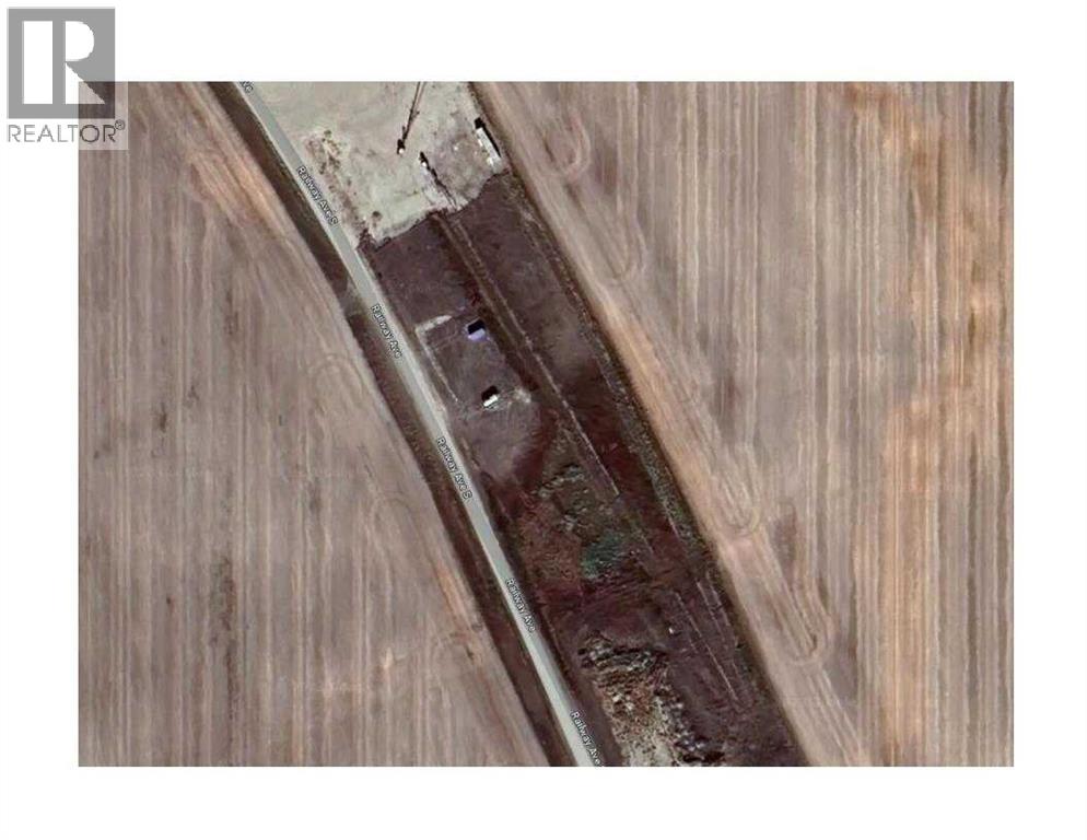 705 RAILWAY Avenue S