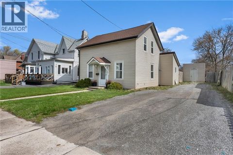 146 OAKDALE Avenue St. Catharines ON L2P2L1
