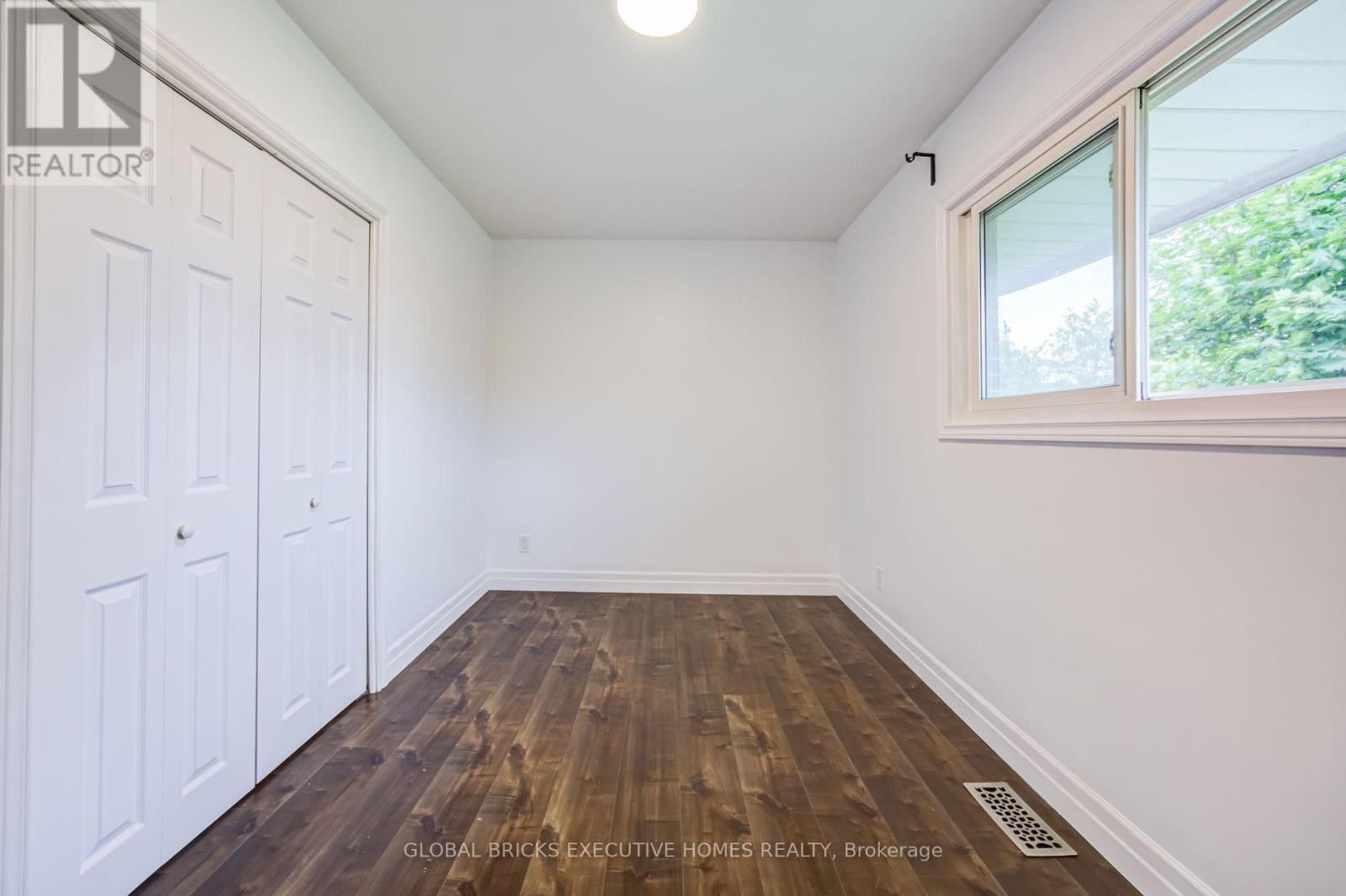 100 LAURIS AVENUE