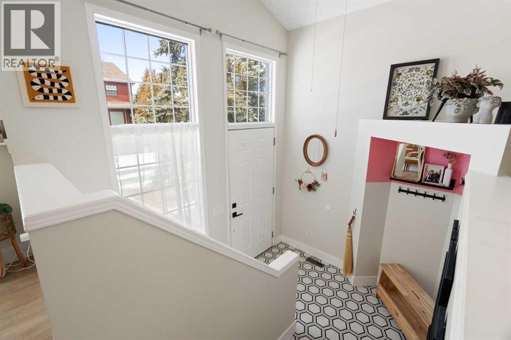 39 River Rock Circle SE