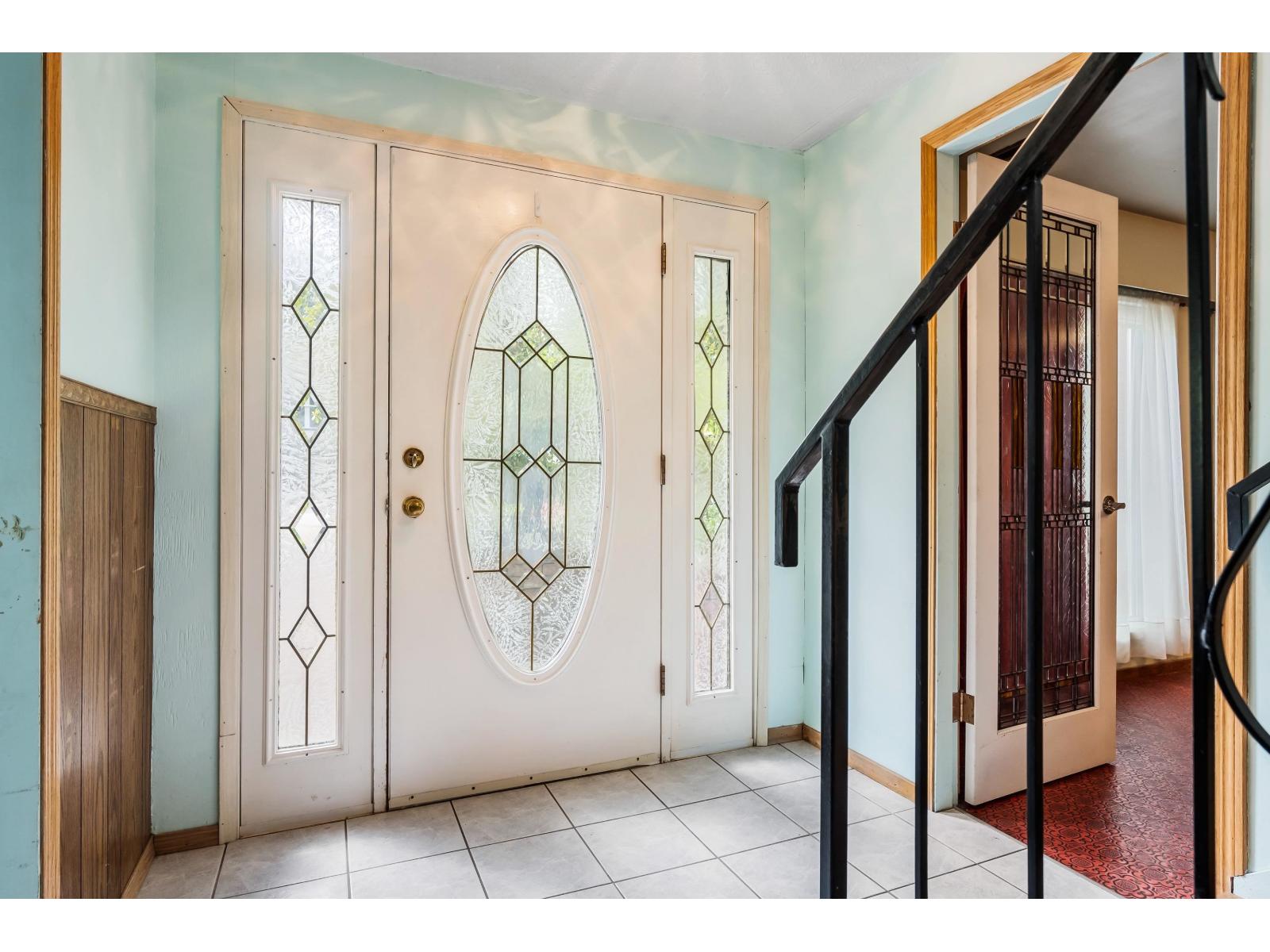 626 MOUNTAIN VIEW ROAD|Cultus Lake North