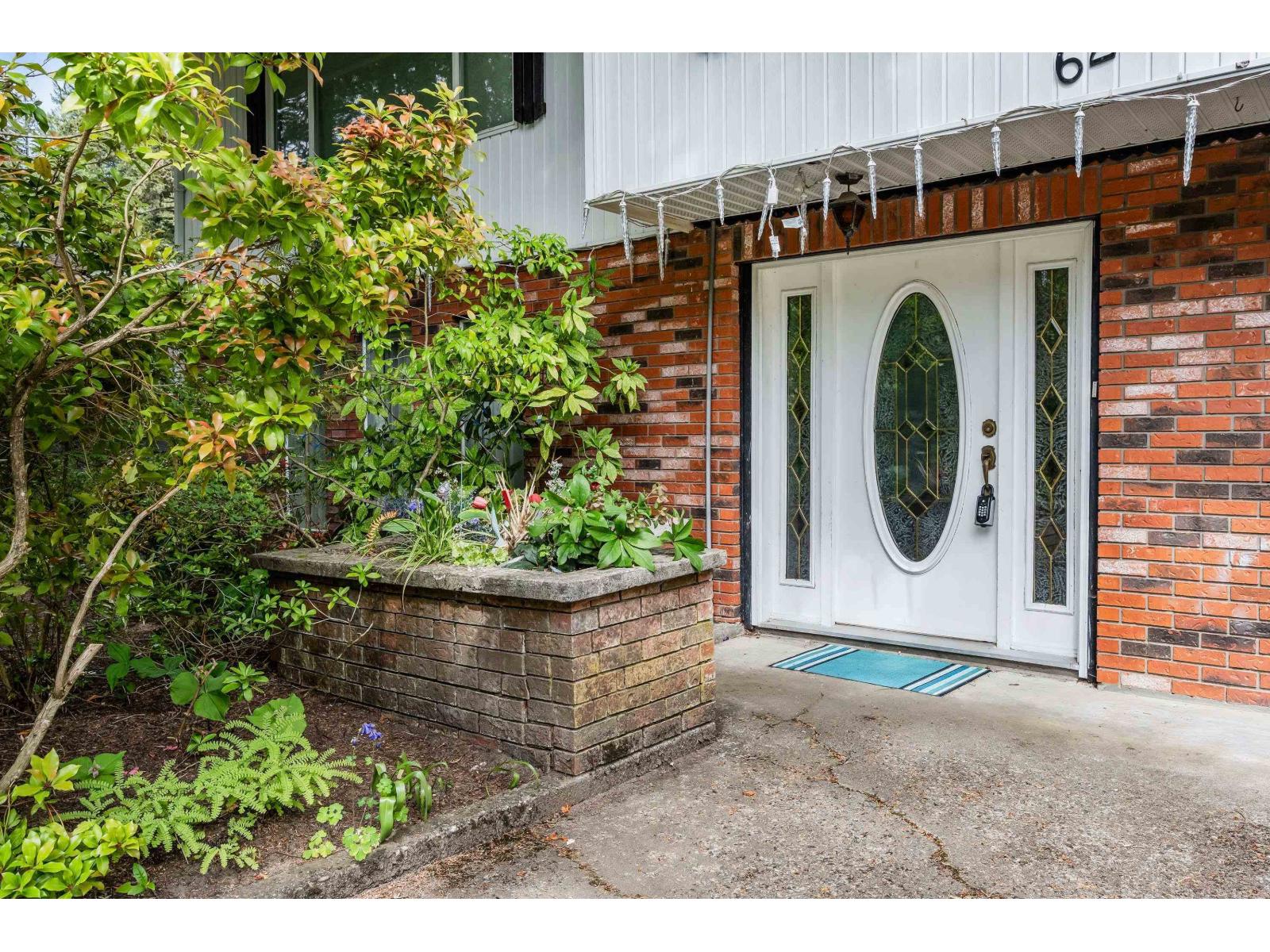626 MOUNTAIN VIEW ROAD|Cultus Lake North