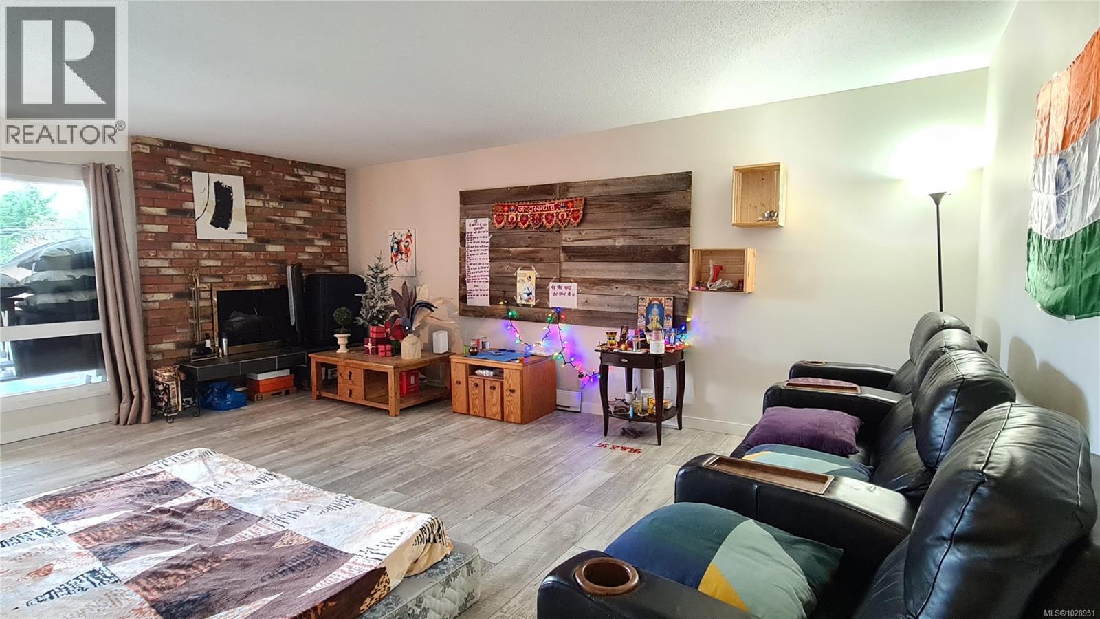 202 1725 Cedar Hill Cross Rd