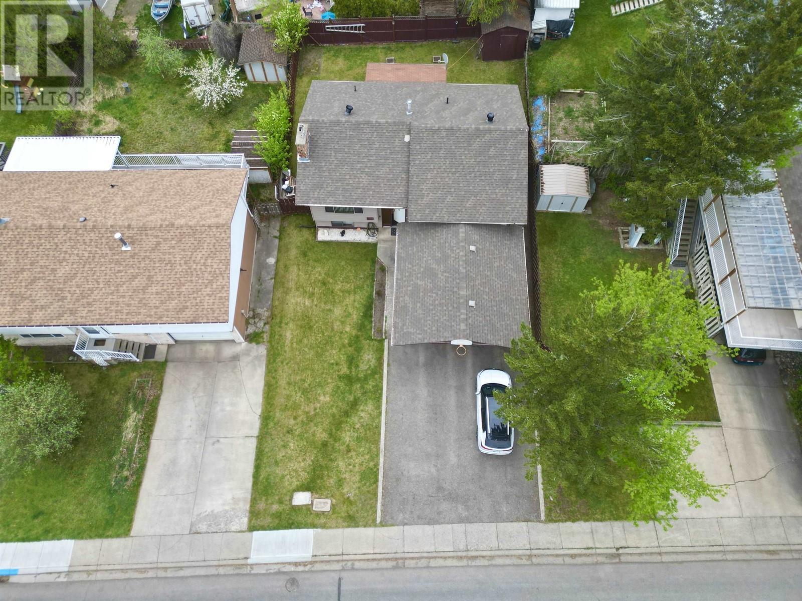 255 N LITZENBURG CRESCENT