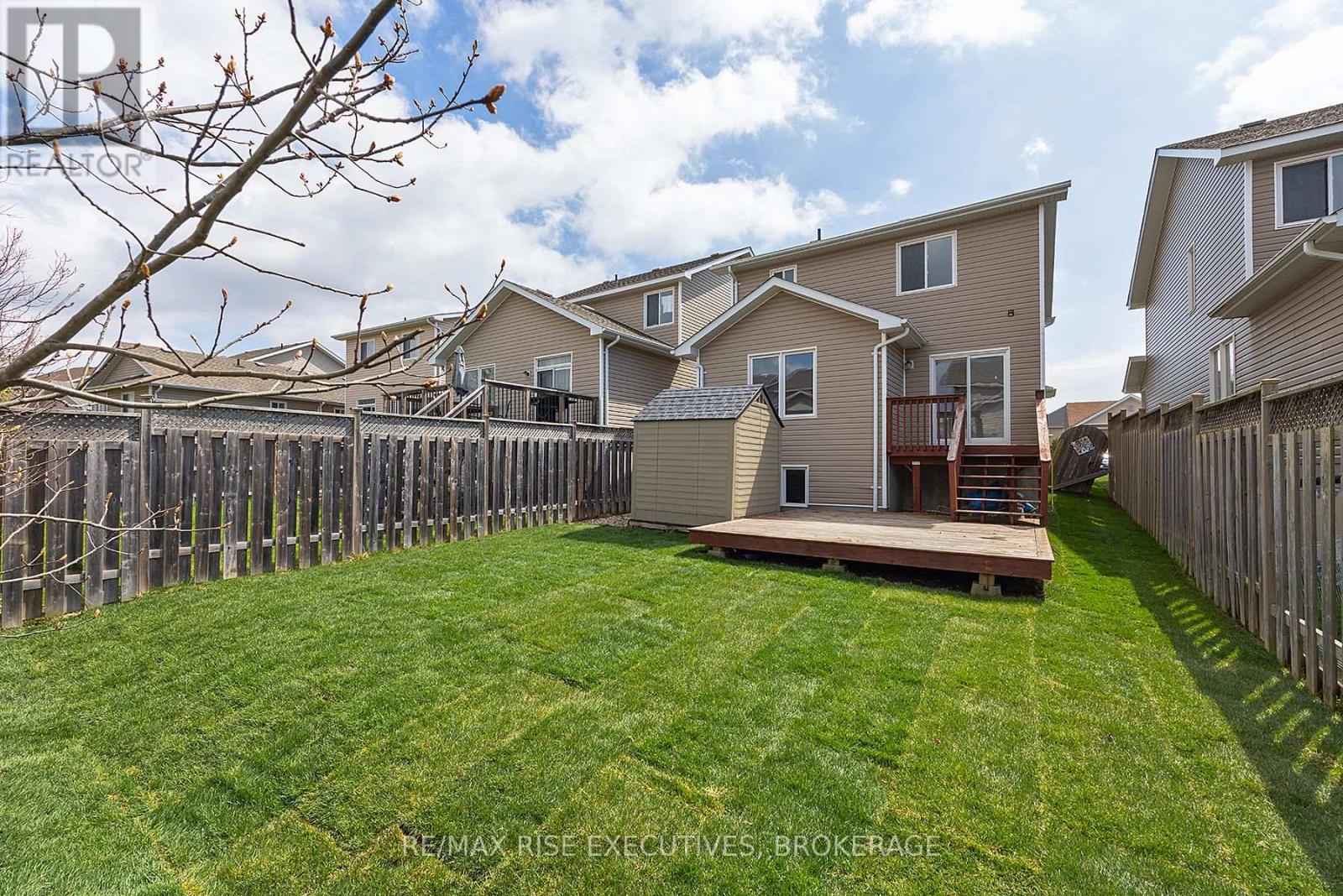 1521 CRIMSON CRESCENT