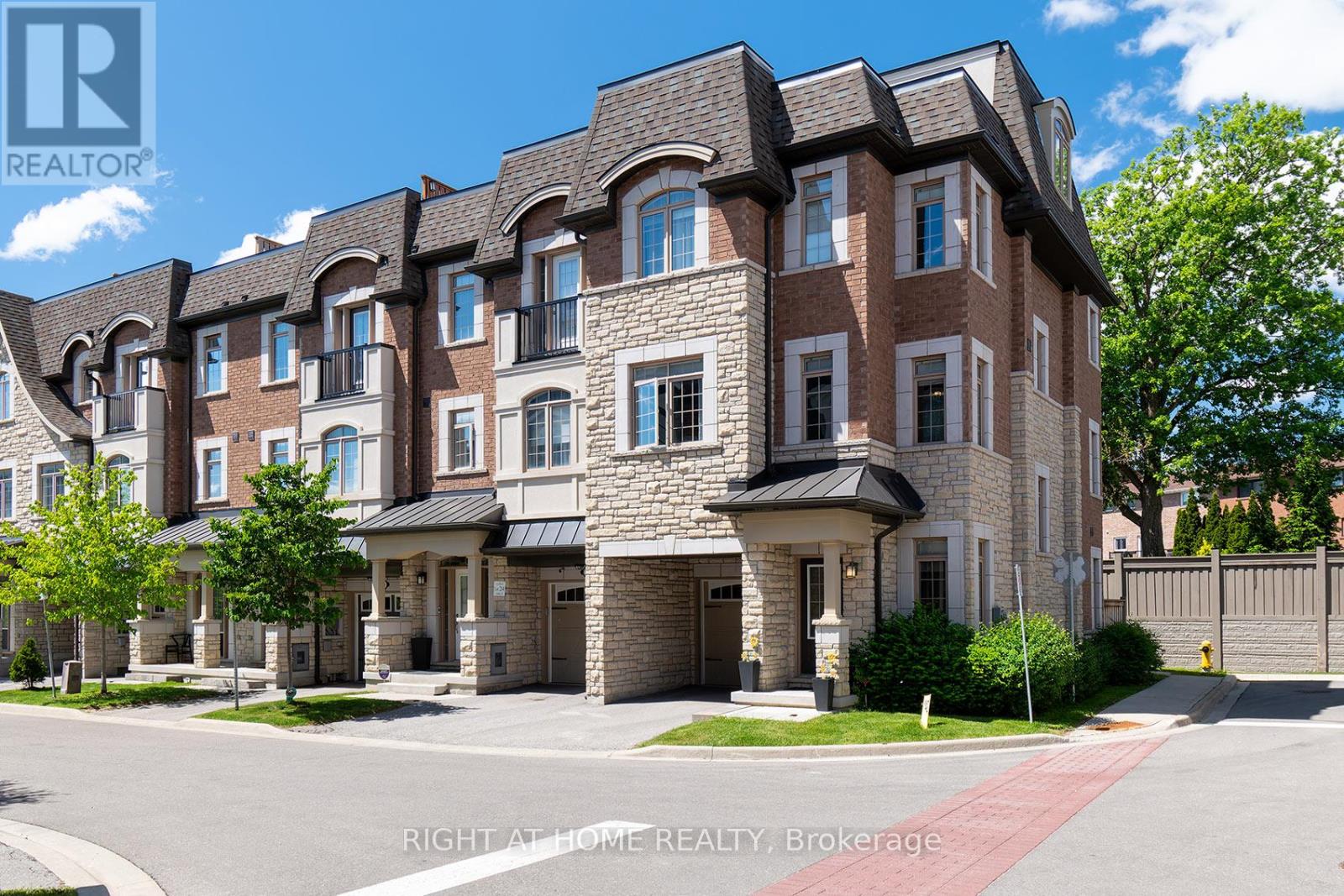 2 QUEEN MARY COURT