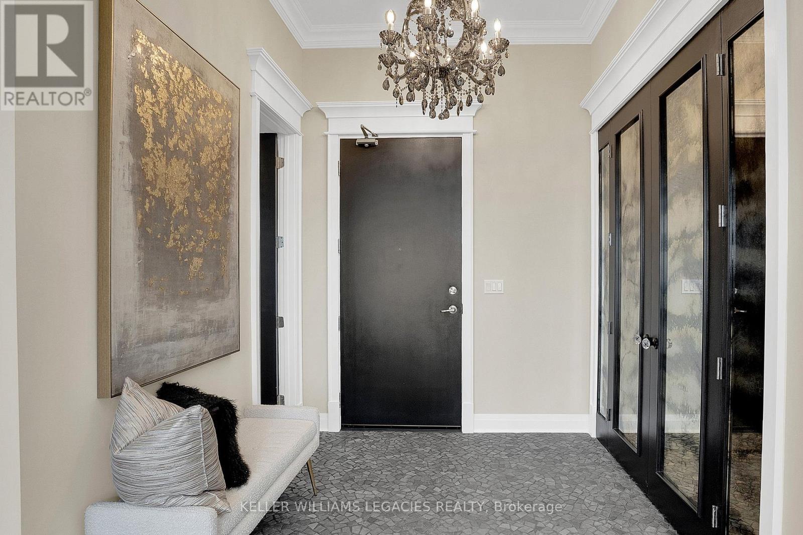 1202 - 223 ERB STREET W