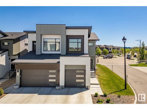 #44 50 EDINBURGH CRT St. Albert AB T8N7X5