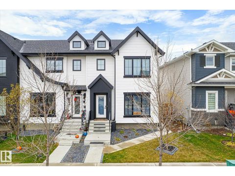 6613 47 AV Beaumont AB T4X2X5