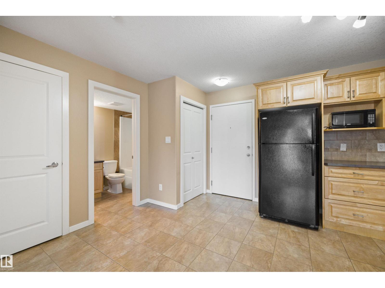 #103 11935 106 ST NW