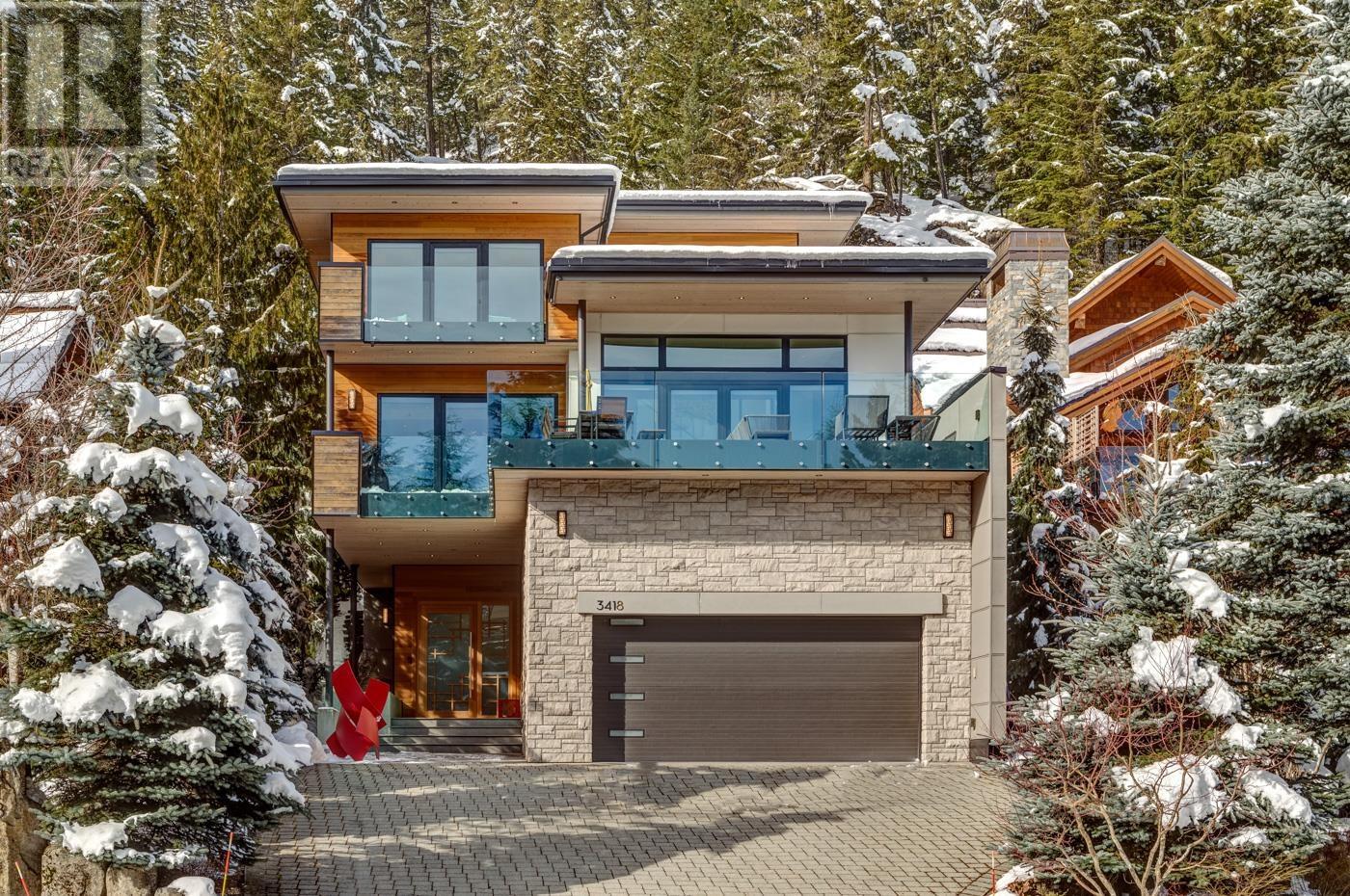 3418 BLUEBERRY DRIVE