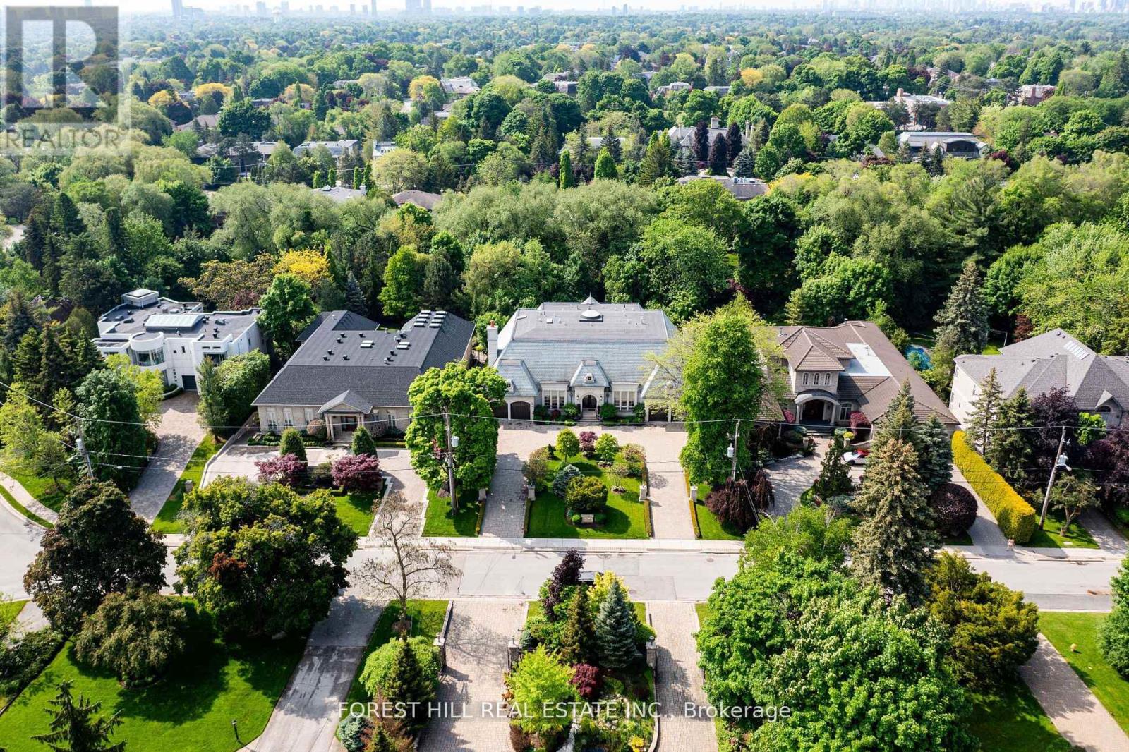 101 FOREST HEIGHTS BOULEVARD