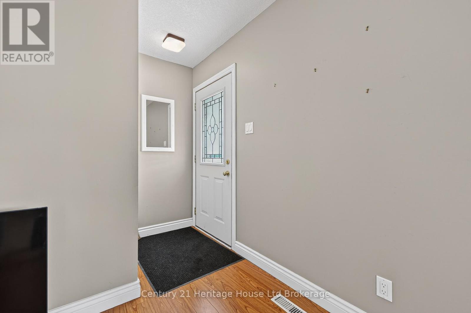 815 VERULAM STREET