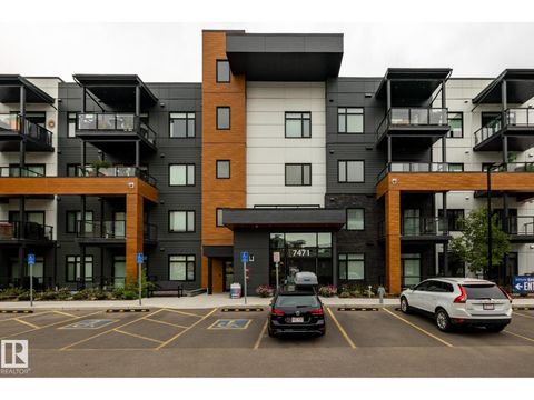 7471 May Common NW Edmonton AB T6R0X5