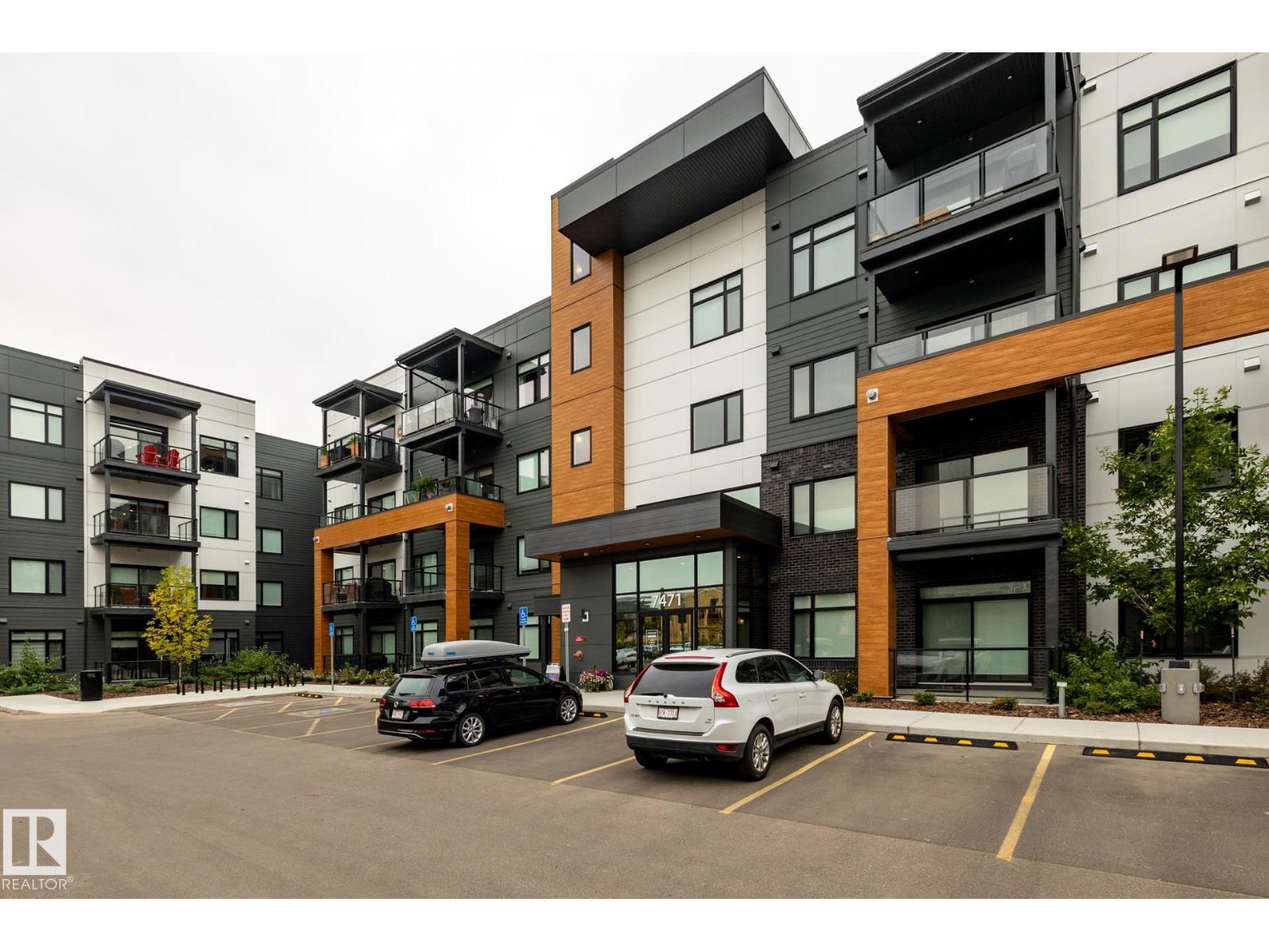 #112 7471 May Common NW