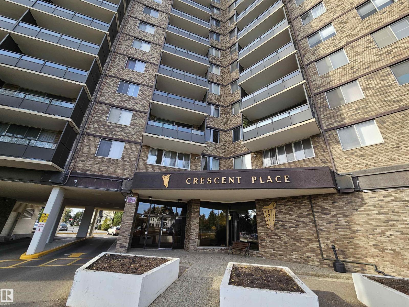 #718 13910 STONY PLAIN RD NW