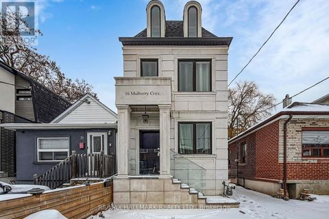 16 MULBERRY CRESCENT Toronto (Oakwood Village) ON M6C1N5