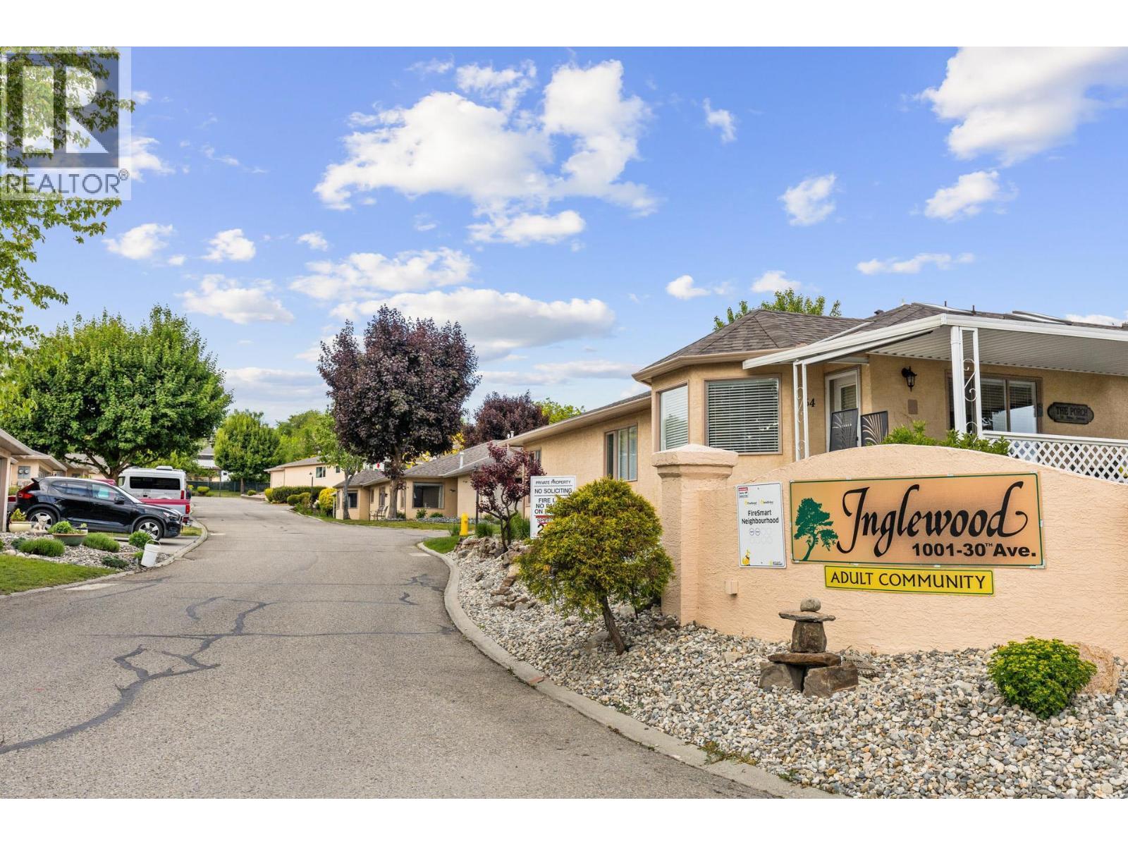 1001 30 Avenue Unit# 15