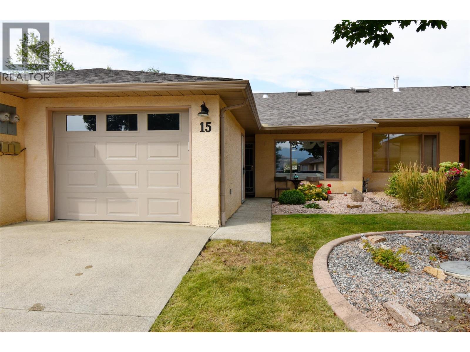 1001 30 Avenue Unit# 15