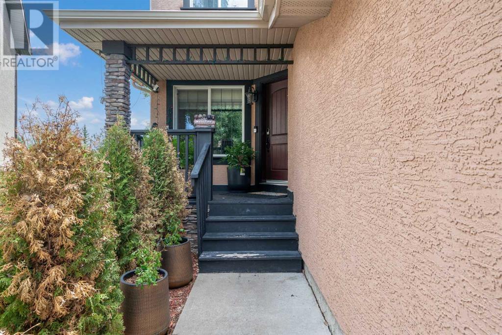 84 Everwillow Park SW