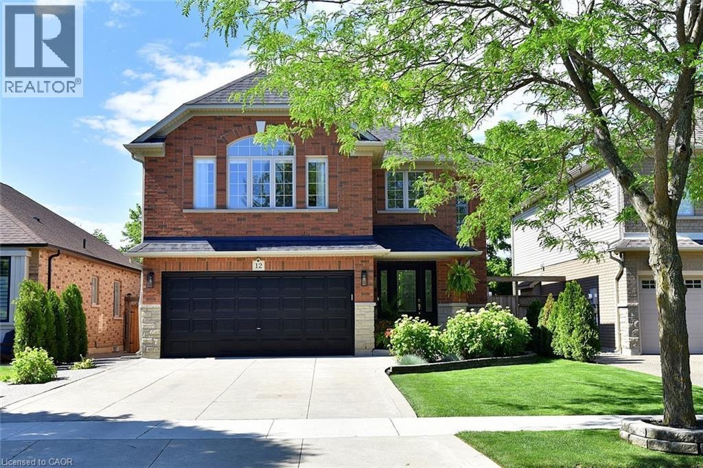 12 WILLS Crescent