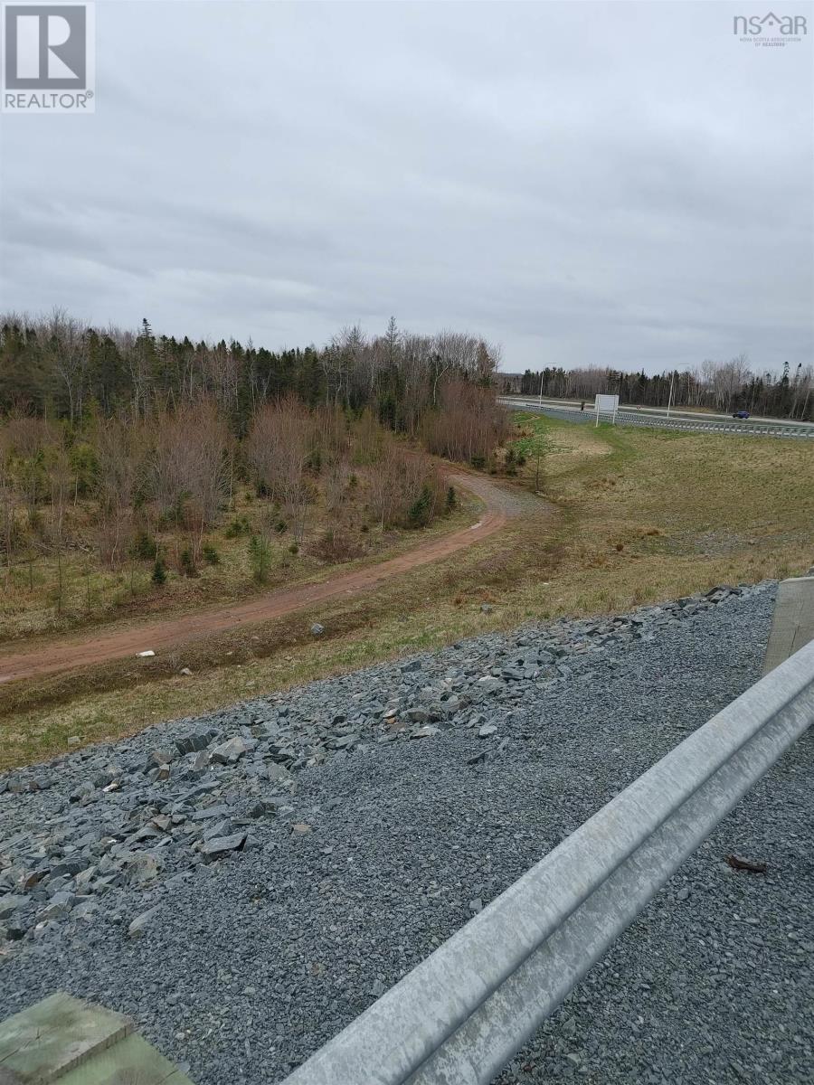 Acreage N0. 102 Highway