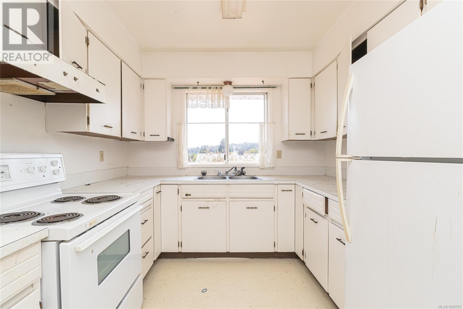 3950 Cherrilee Cres