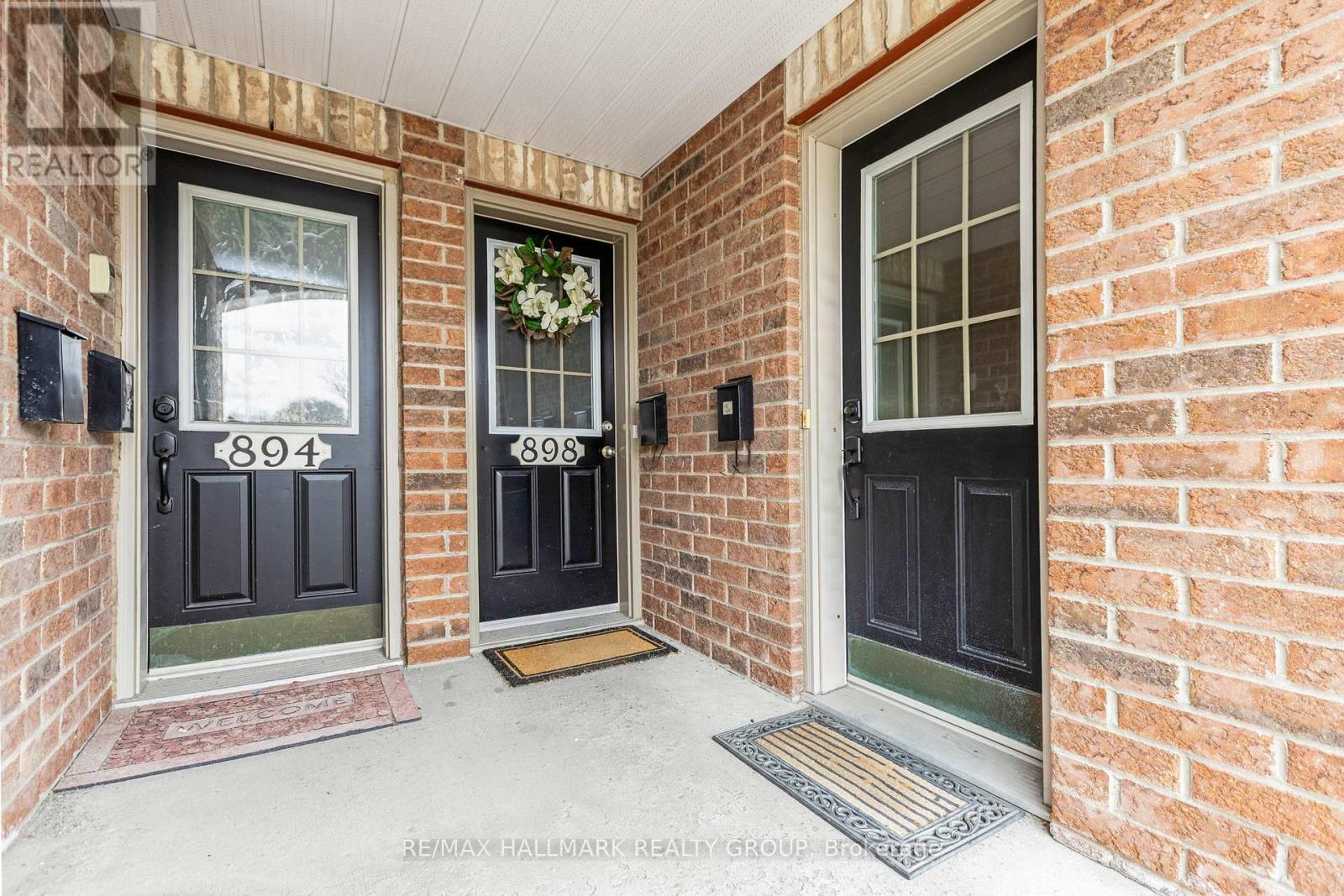 896 LONGFIELDS DRIVE
