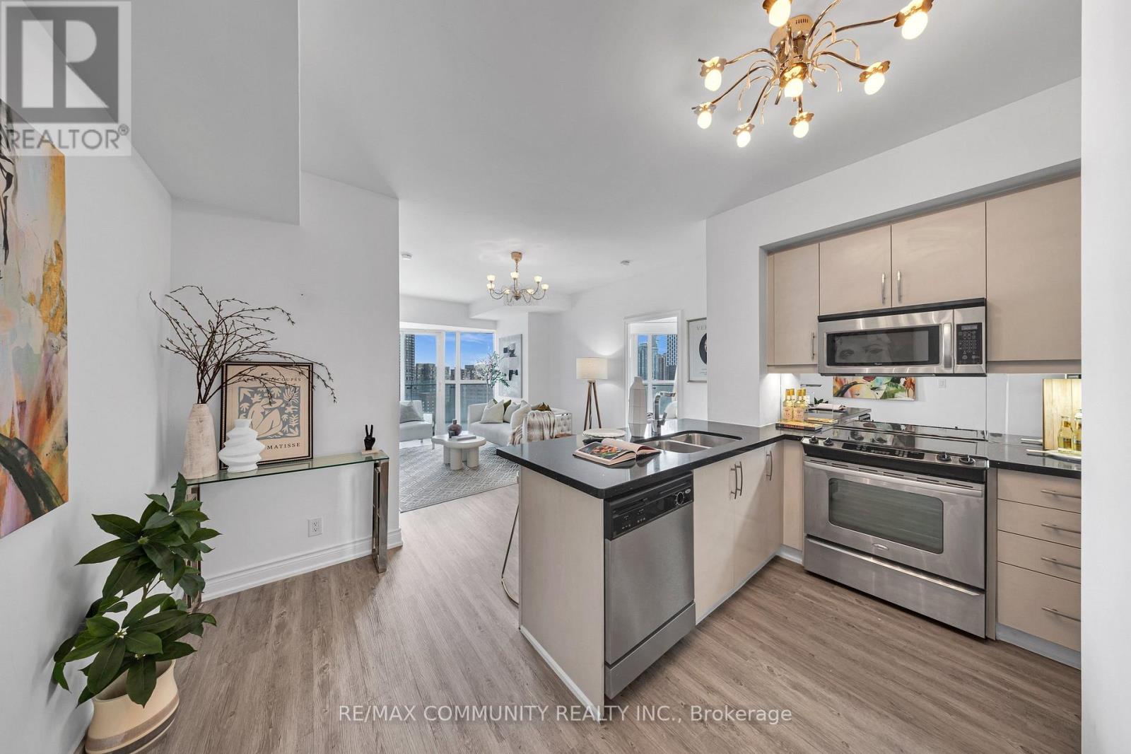 1905 - 50 ABSOLUTE AVENUE