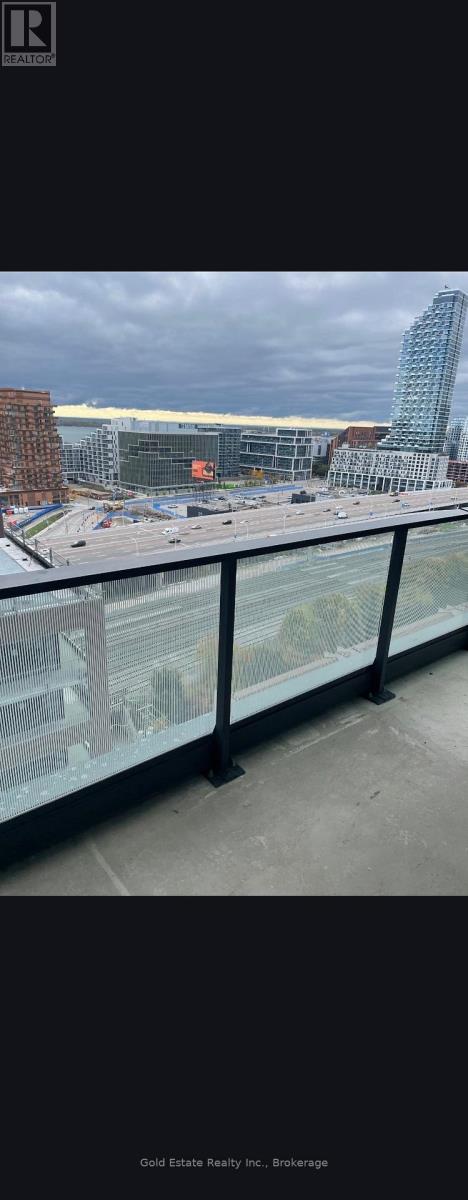 1604 - 33 PARLIAMENT STREET