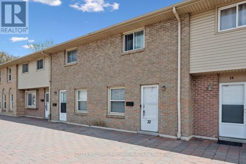 33 - 293 FAIRWAY ROAD N Kitchener ON N2A2P1