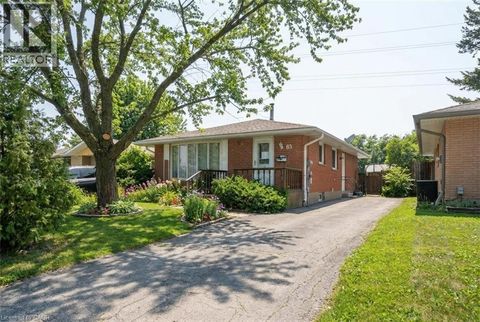 66 GENEVA Crescent Kitchener ON N2E1M9