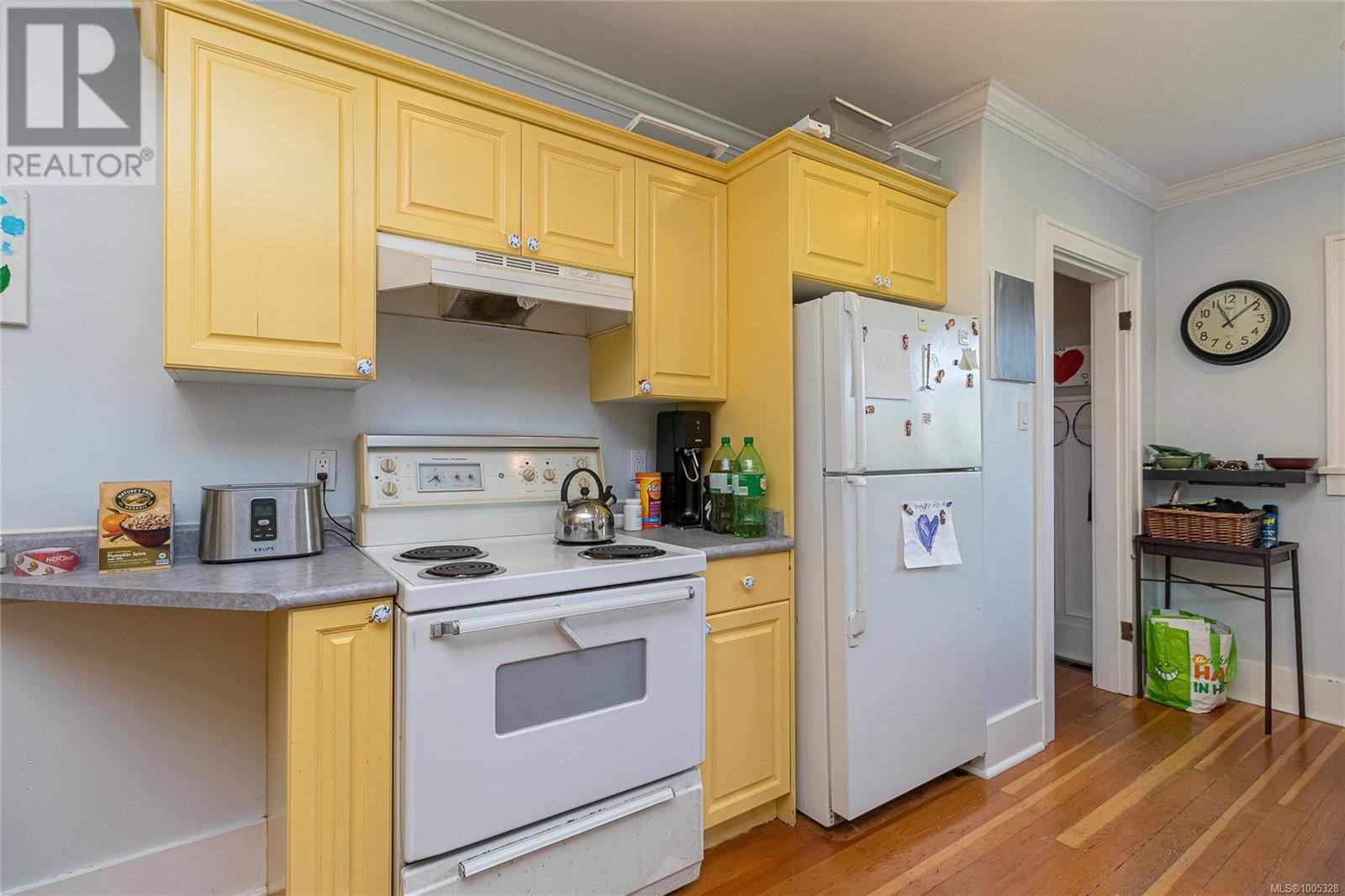 129 Linden Ave