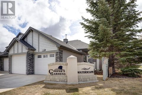160, 100 Coopers Common SW Airdrie AB T4B3C8