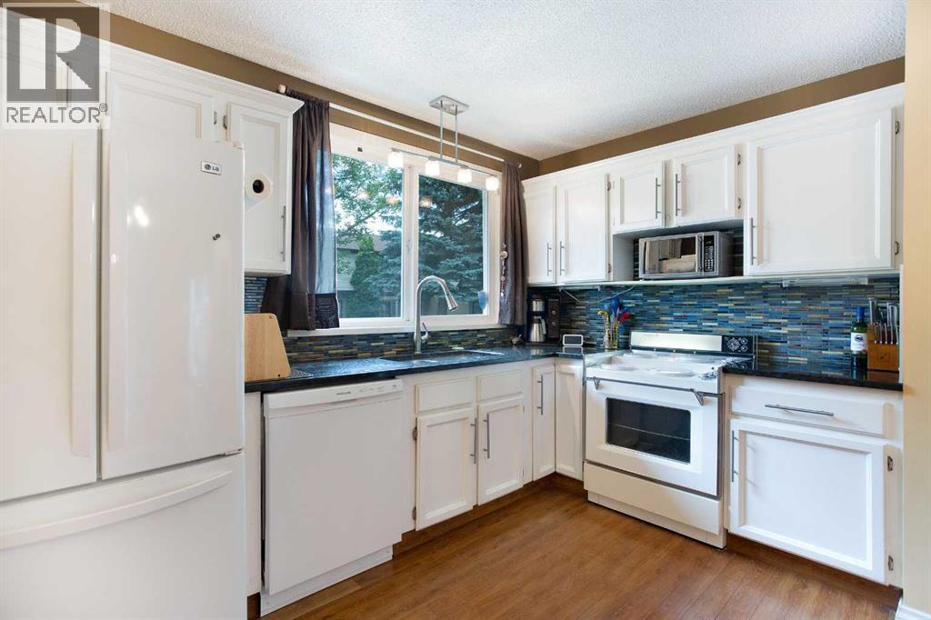 81, 630 Sabrina Road SW