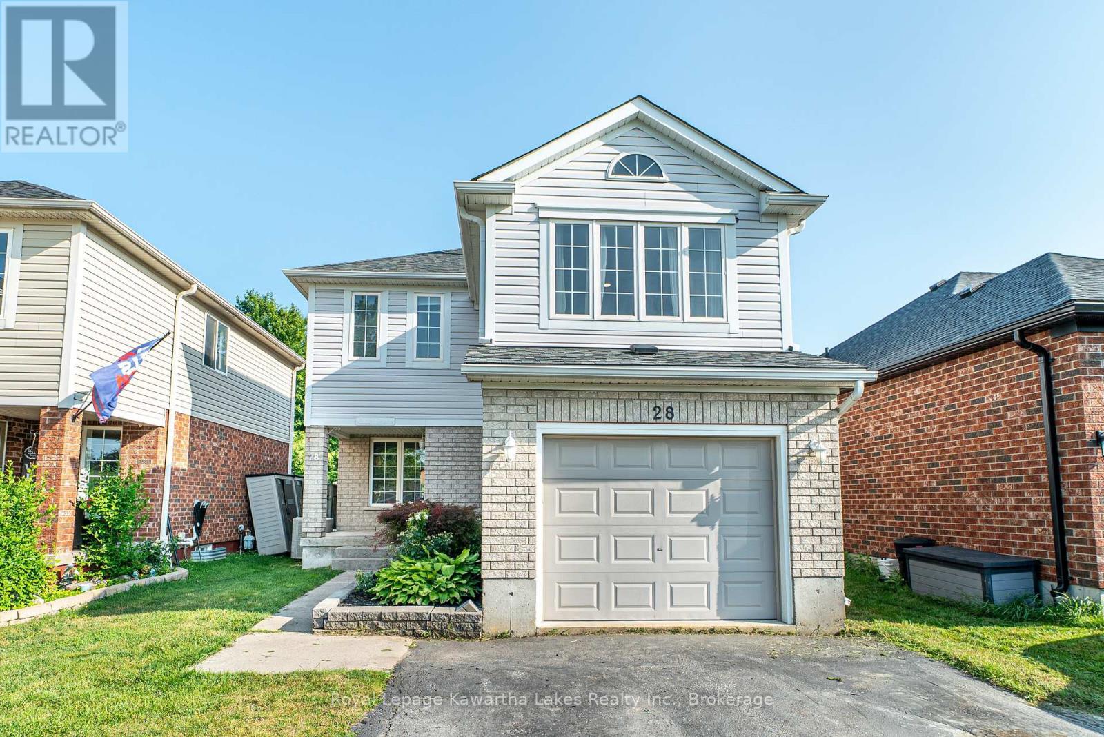 28 LANG COURT