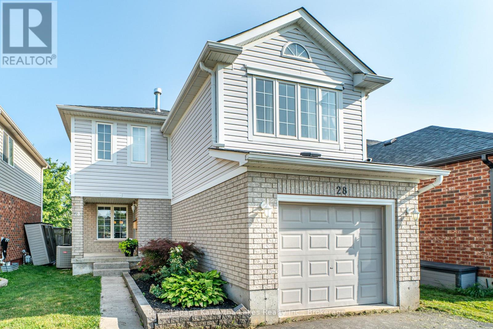 28 LANG COURT