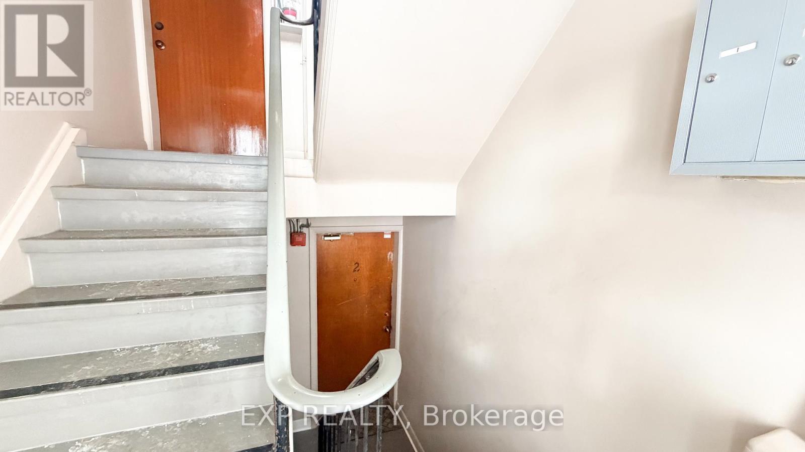 1 - 365 TILLBURY AVENUE