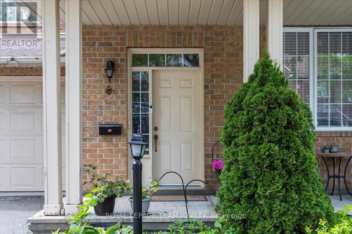 12 SUNVALE WAY