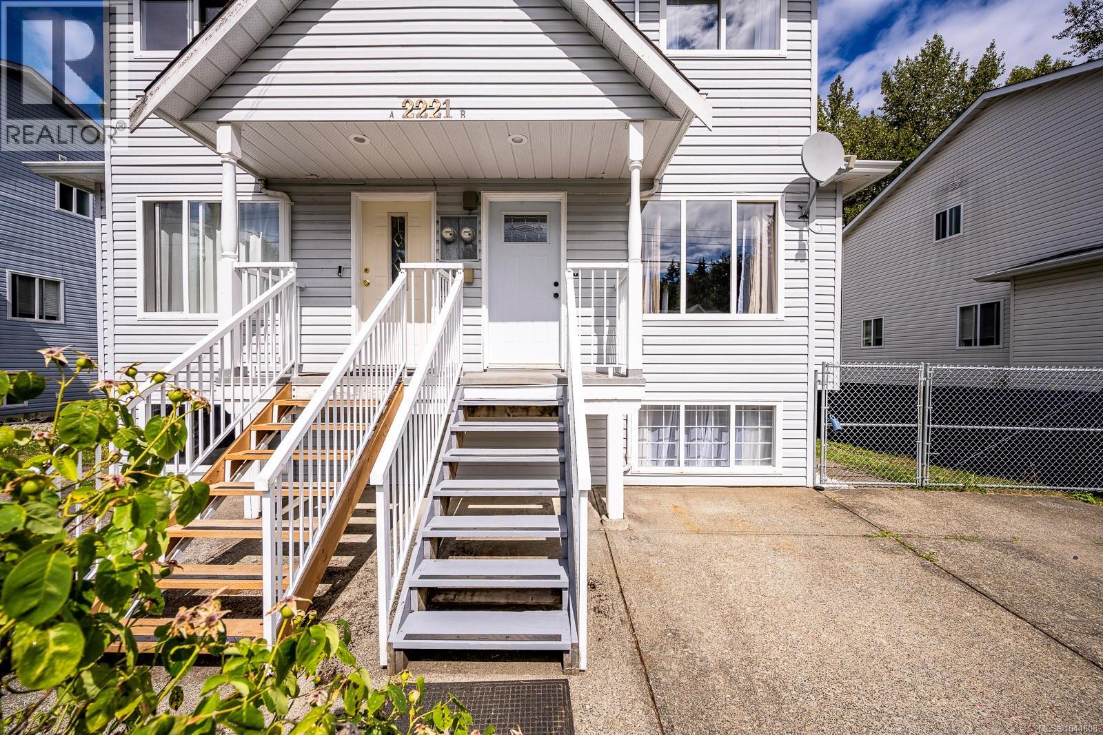 B 2221 Embleton Cres