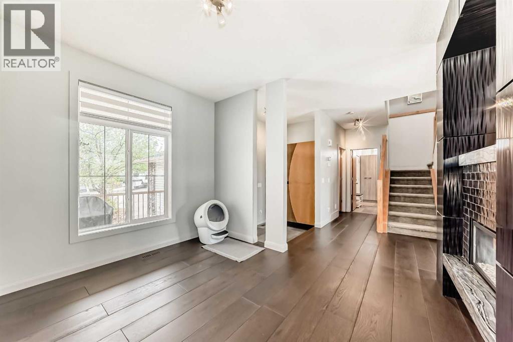 11 Cresthaven Bay SW