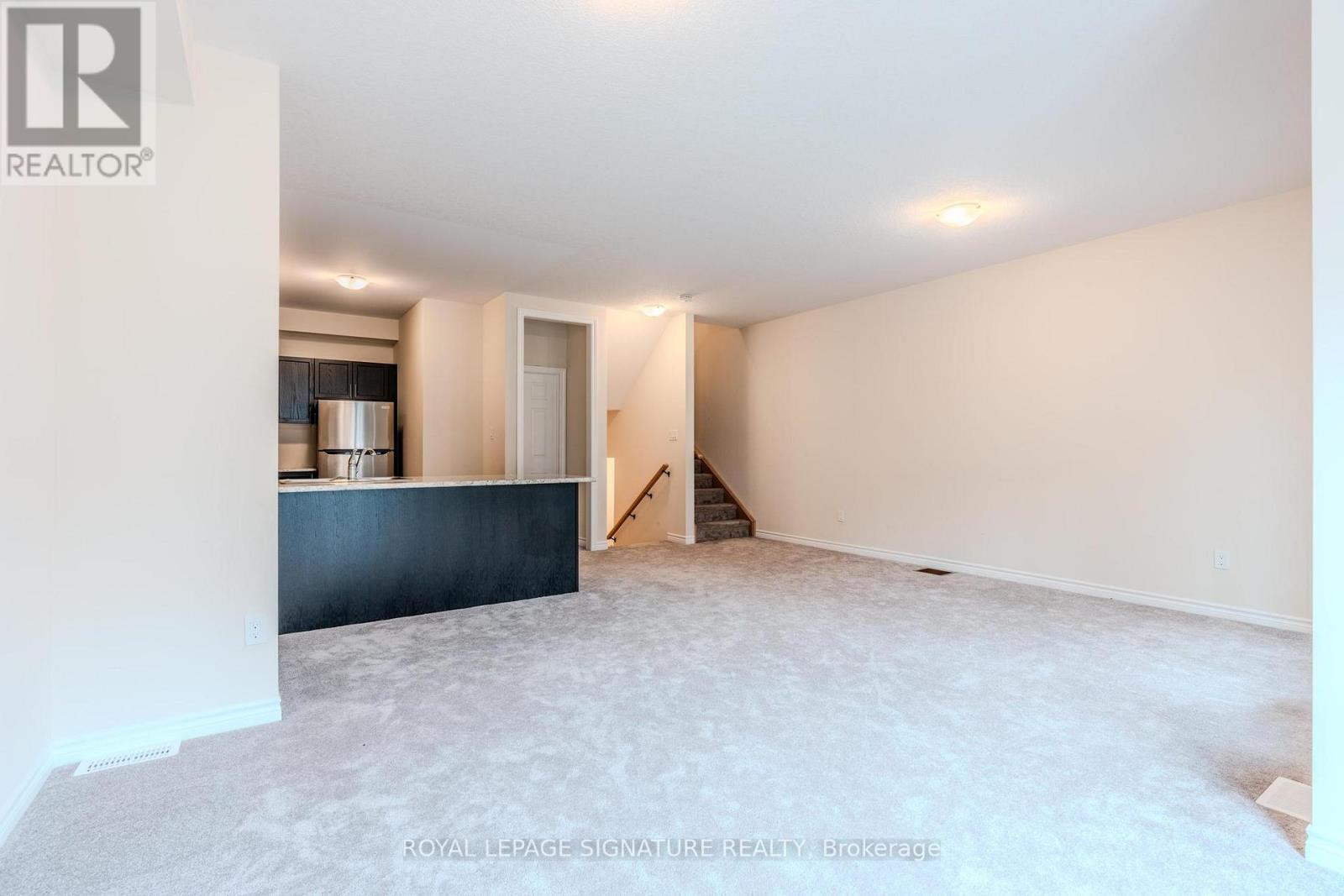 149 - 677 PARK ROAD N
