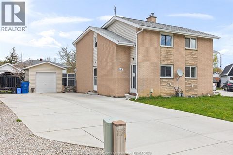 16 VANIER Tilbury ON N0P2L0