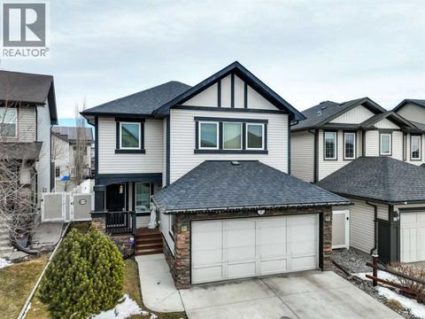 23 Kingston View SE Airdrie AB T4A0K4