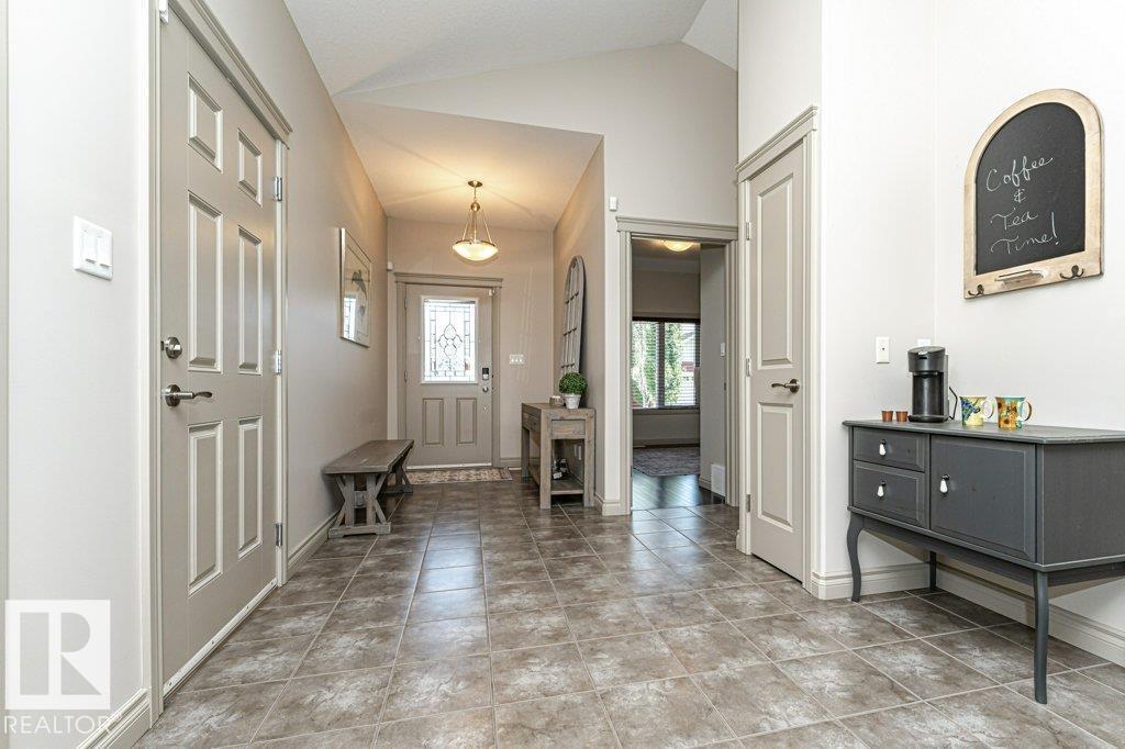 #15 175 MCCONACHIE DR NW